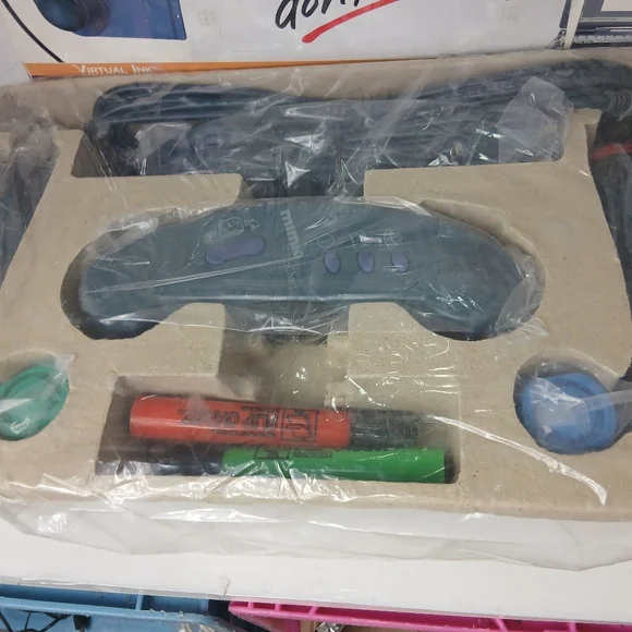 Mimio FlipChart Interactive System - Picture 2 of 8